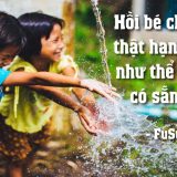 <p>Làm sao để hạnh phúc? Ngả lưng trên bãi cát mềm mại, hai lá phổi căng tràn gió biển, tôi không còn nhớ là mình đã đi bao nhiêu bước chân để đến được đây…</p>
